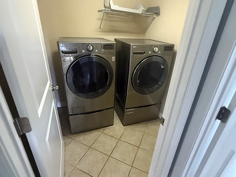 5050 Karriker Ct — Photo 9