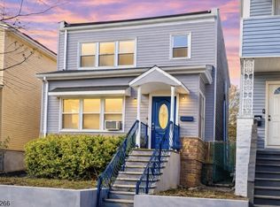 526 Jackson Ave, Elizabeth City, NJ 07201