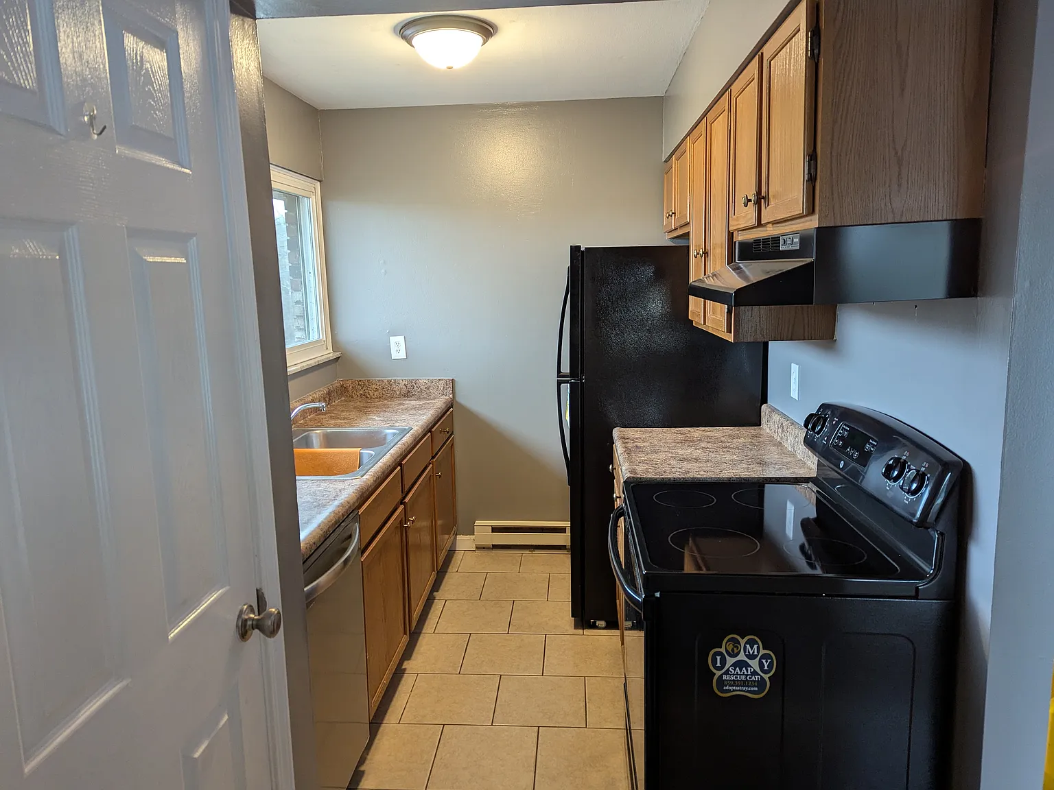 1 bed, $935 — Photo 3