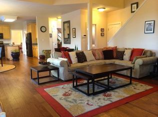 905 Fargo Ct, Chesapeake, VA 23322