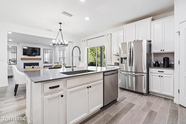 1st image of 4188R Heatherbrook Pl