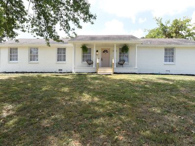 1250 Sioux Ter, Madison, TN, 37115