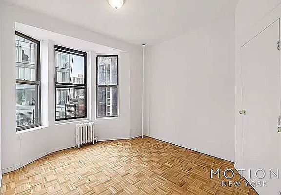 5th image of 1264 Lexington Ave APT 7S2