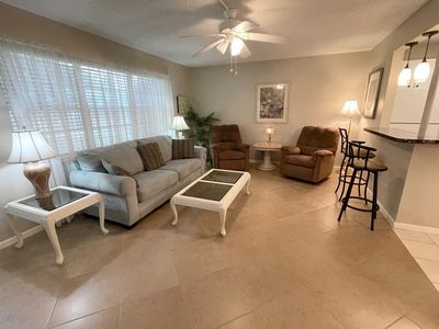 32 Salisbury B, West Palm Beach, FL, 33417