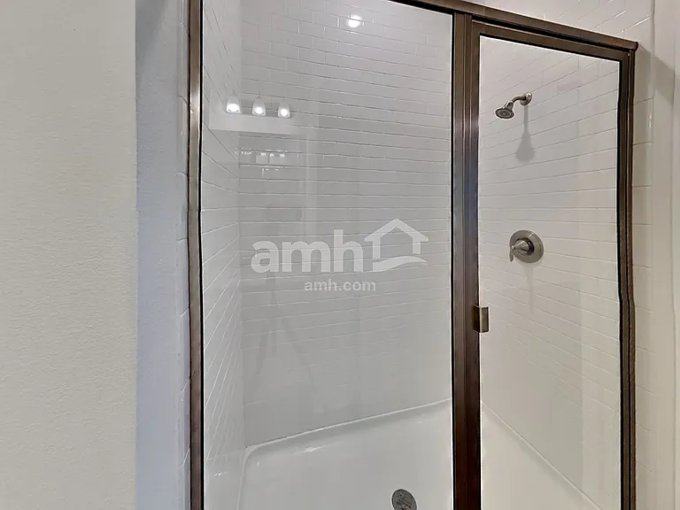 2450 Ixora Ct — Photo 13