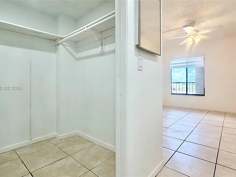 8615 NW 8th St #421 — Photo 29