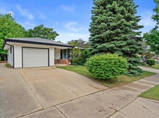5661 S 24th St, Milwaukee, WI 53221