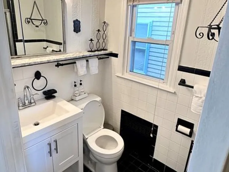 38 Malcolm Ave #2 — Photo 10