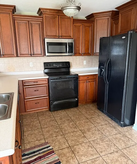 4928 Grant Dr — Photo 9