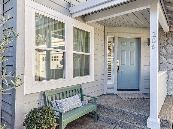 2nd image of 206 Windsor Drive