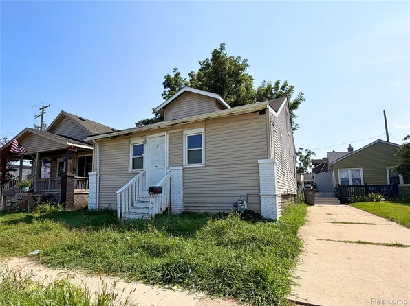 13 Ridge St, Ecorse, MI 48229