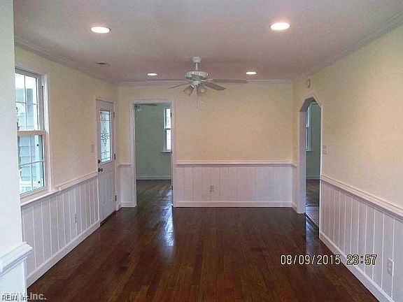 3rd image of 5811 Greenway Ave