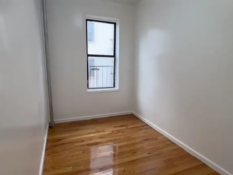 2480 Elm Pl #1E — Photo 9