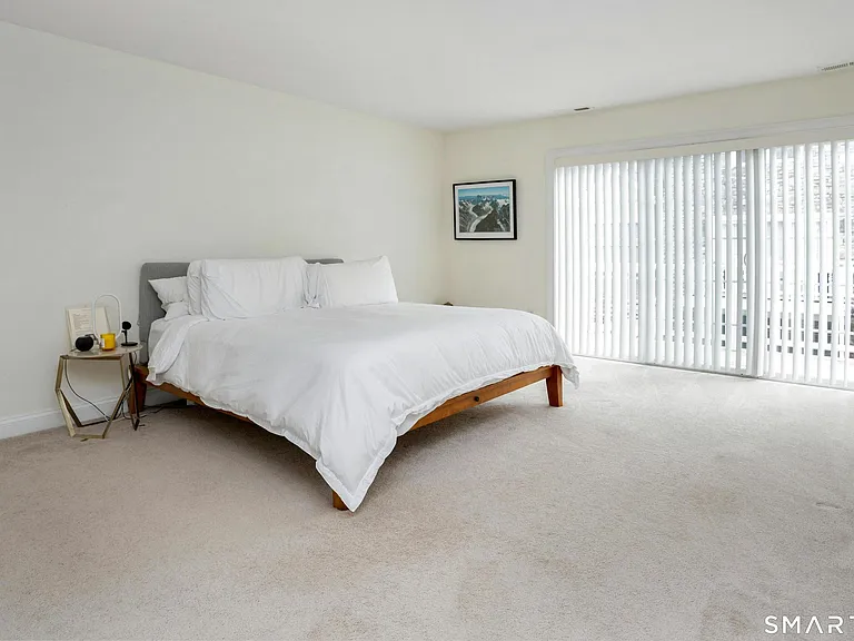 39 Maple Tree Ave #21 — Photo 8