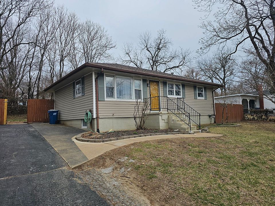 1st image of 206 Lake Ave