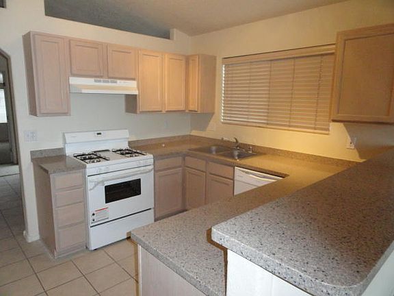 4th image of 6136 Cyonus Ave NW