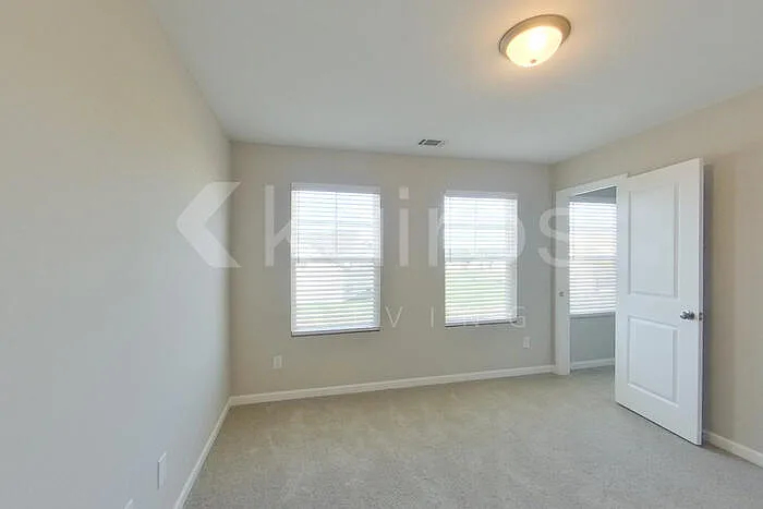 7034 Foggy River Dr — Photo 18