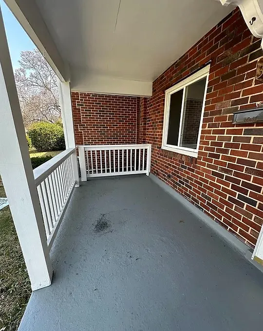 3337 Clay Street NE — Photo 3
