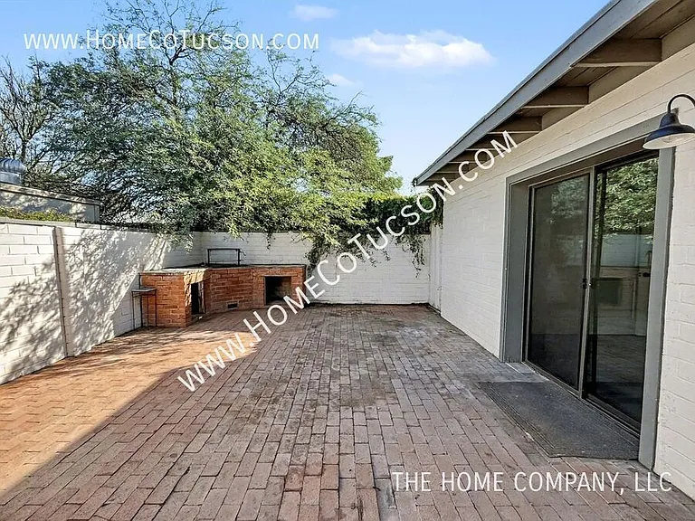 3435 E Elida St — Photo 19