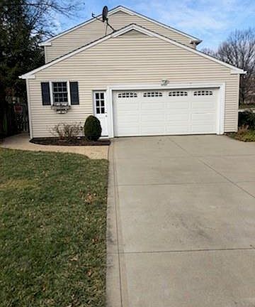 2nd image of 18989 Schlather Ln