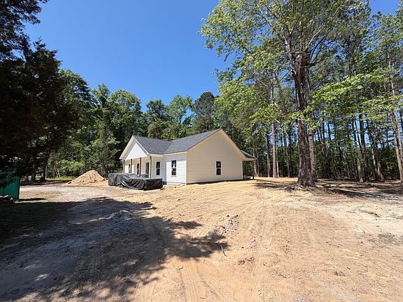 3rd image of 217 Starr Rd