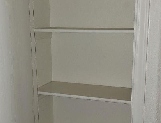 3rd image of 2802 Leroy Cir APT C