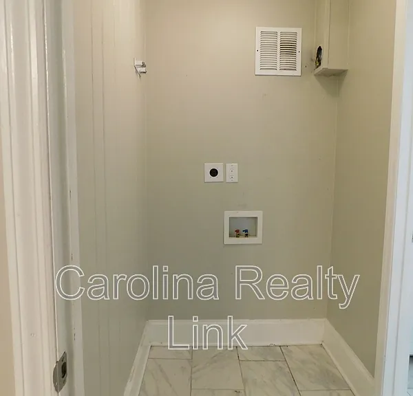 411 Gray Dr — Photo 7