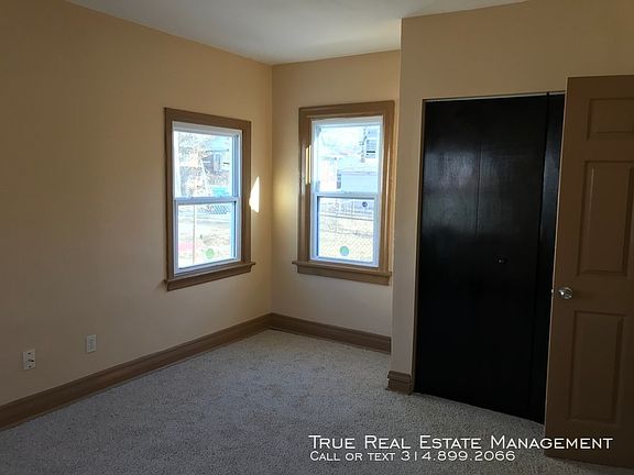 4th image of 7161 W Florissant Ave