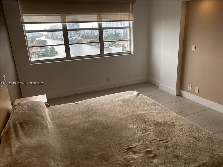 3161 S Ocean Dr #1210 — Photo 7
