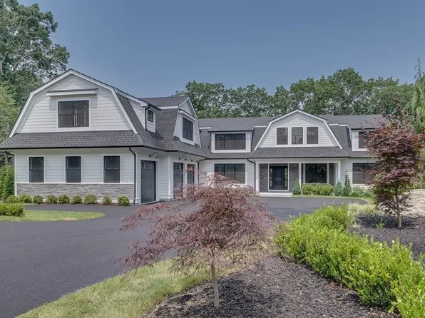 68 Clarke Cir, Needham, MA 02492