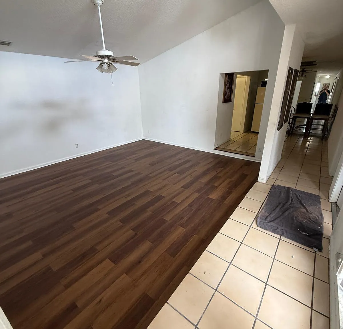 1001 Manor Dr — Photo 4