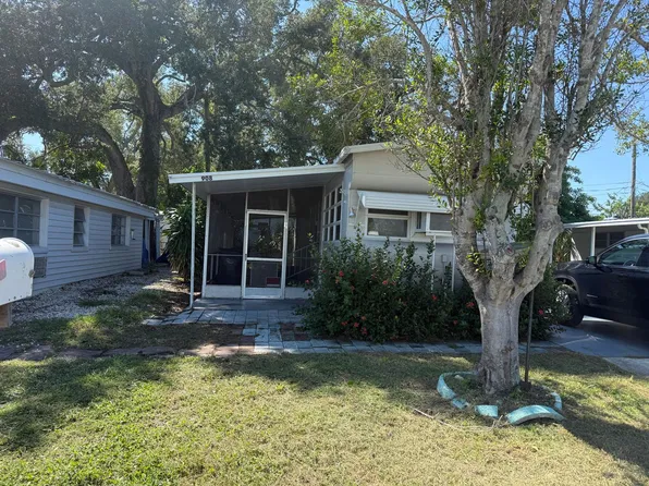 908 50th Avenue Plz W, Bradenton, FL 34207