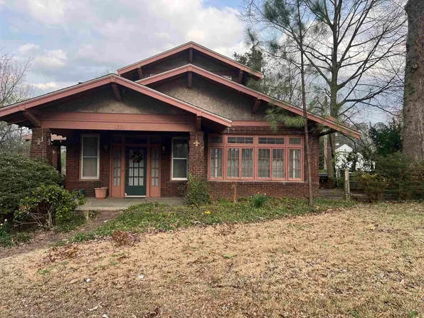 1230 N Highland Ave, Jackson, TN 38301