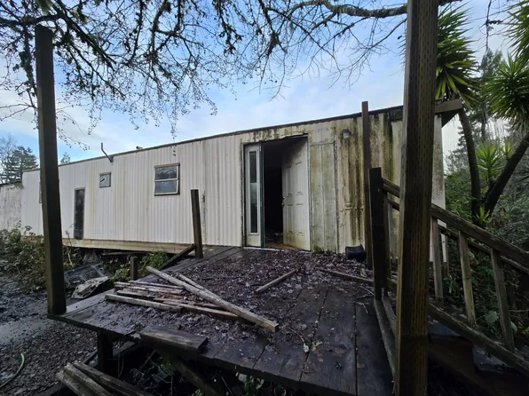 220 & 230 Orchard Way, Myers Flat, CA 95554