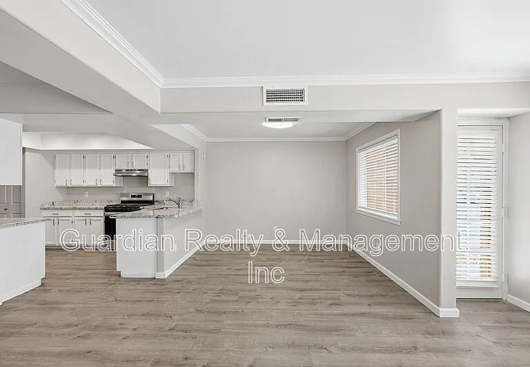 4397 S Potter Dr — Photo 3