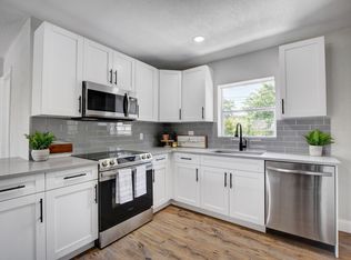 120 SE 14th Ave, Boynton Beach, FL 33435