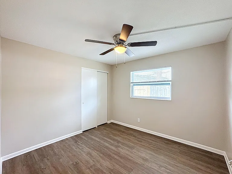 1545 Polaris St — Photo 17
