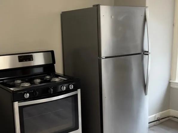 407 Water St APT 2, Fitchburg, MA 01420