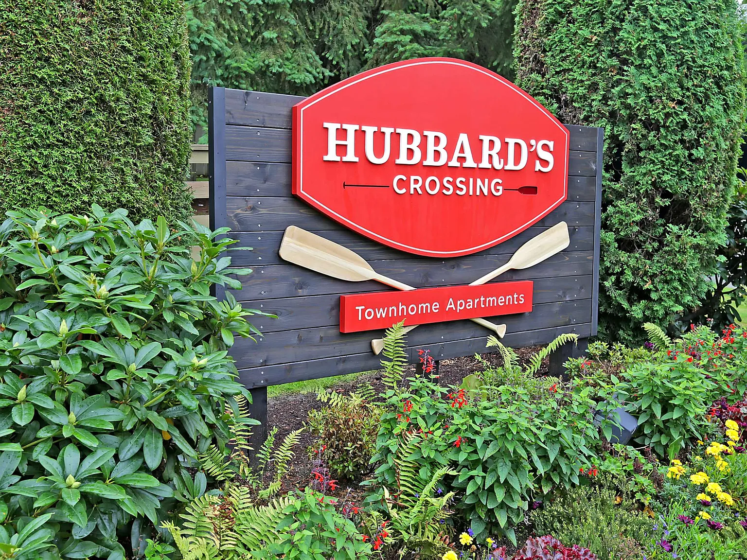 Hubbard's Crossing — Photo 2
