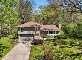 5522 Barton Road, Madison, WI 53711
