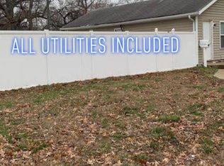 854 E Riverside Dr, Evansville, IN 47713