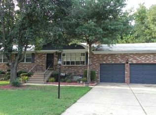 7902 Earnshaw Dr, Brandywine, MD 20613