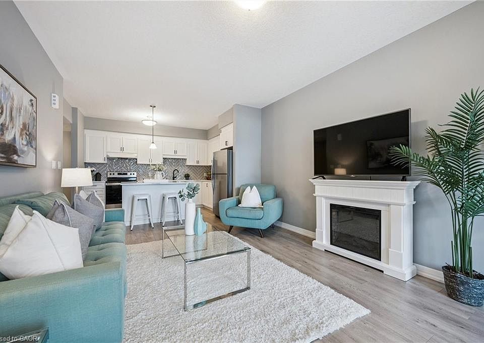 1st image of 261 Woodbine Ave #35