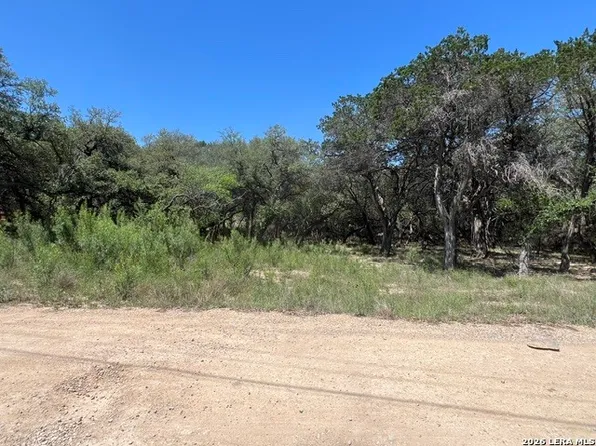 157 Hillside LOT 672+, Bandera, TX 78003