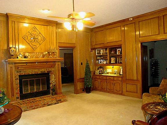5th image of 1409 Waterford Pl
