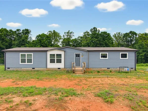 171 Free Bird Ln, Madison, NC 27025