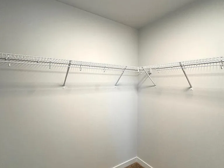 148 Olga Dr — Photo 35