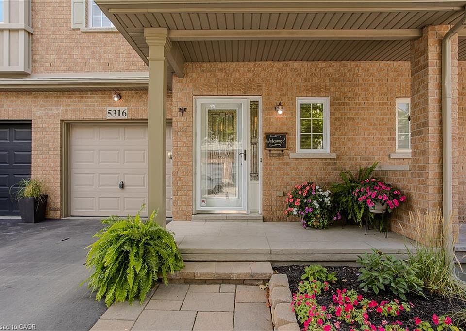 1st image of 5316 Applegarth Dr