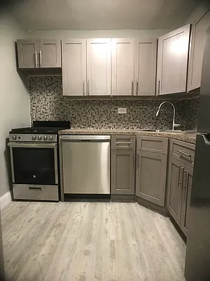 Rented by City Prime Commercial Realty  | media 5