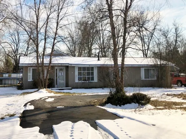 29619 Hemlock Dr, Farmington Hills, MI 48336